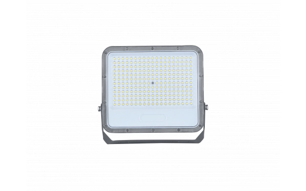 15908 LED SMD ПРОЖЕКТОР 150W 15000LM AC180-265V 90° IP65 4000K – 1m КАБЕЛ - Image 1
