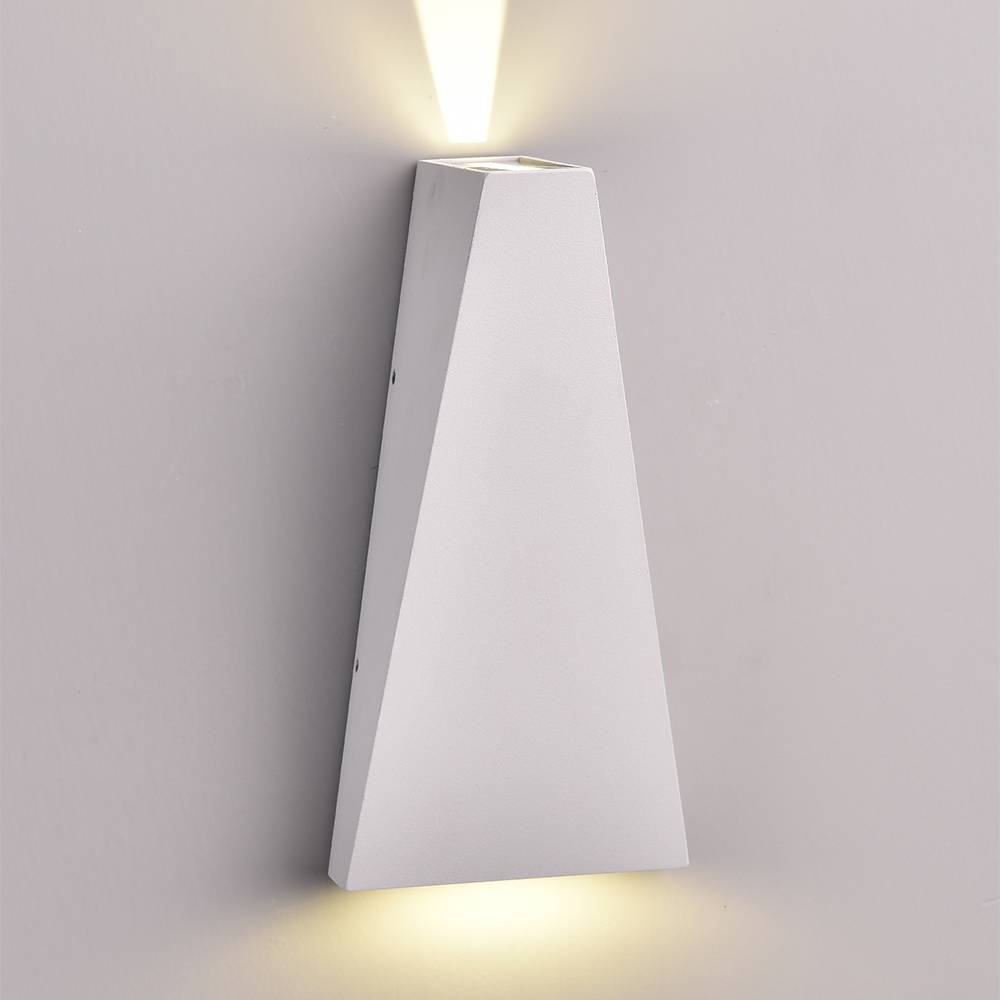 7471 LED СТЕНЕН ОСВЕТИТЕЛ 6W 660LM СИВО ТЯЛО 3000K IP54 - Image 1