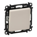 752206 Legrand Ключ сх.6 без рамка Valena life крем