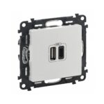 753106 Legrand Двойно USB Type А + С  3 A-15W Valena life Бяло