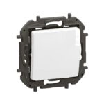 NP2210WH Девиаторен ключ Niloe NEW, 10 AX - 250 VA, бял, Legrand