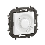 NP671WH Термостат за подово отопление Niloe NEW, бял, Legrand
