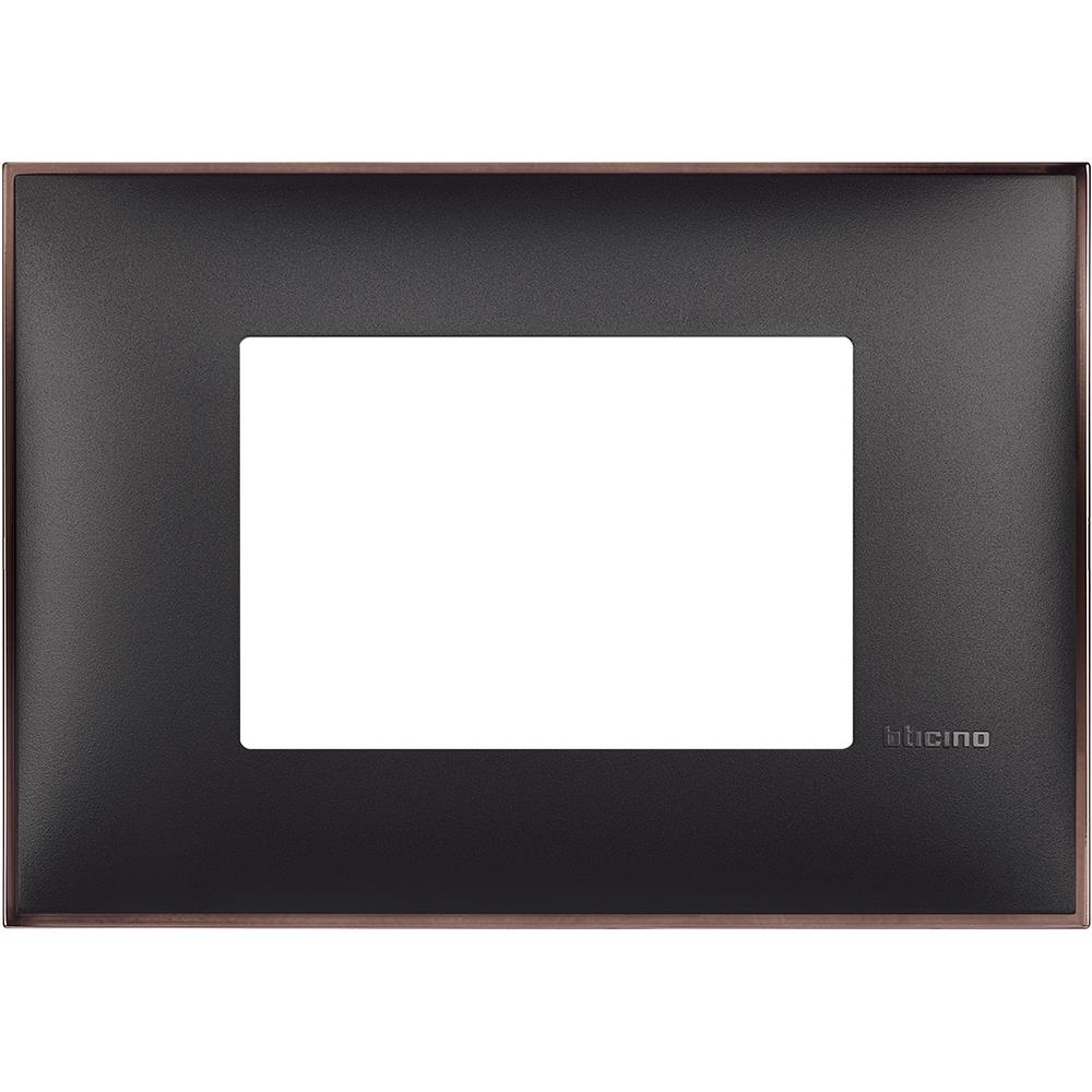R4803BH.small R4803BH Декоративна рамка 3М, италиански стандарт, Черно с никел Bticino Classia - Image 1
