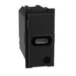 K4192C - USB зарядно с 1 порт тип C за зареждане на един. електронни у-ва до 20W Bticino Living now